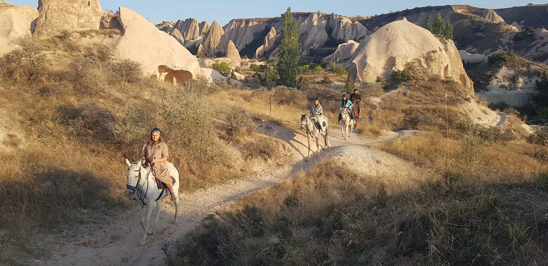 4-Hours Horse Riding Tour - Photo 4